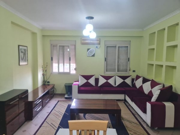 Tirane, jepet me qera 2+1 Kati 2, 78 m² 550 € (Rruga e Durresit (Rruga Mihal Duri ))