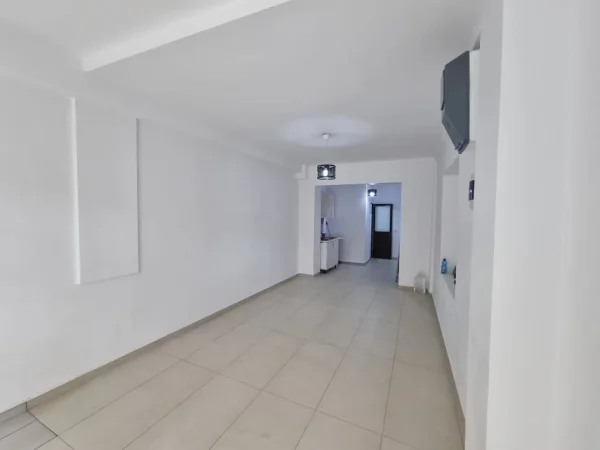 Tirane, shitet apartament 1+1 Kati 0, 43 m² 123.540 € (Myslym Shyri)