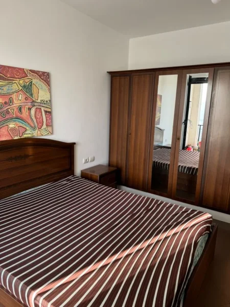 Tirane, jepet me qera apartament 2+1+Ballkon Kati 6, 128 m² 430 € (Astir , prapa casa italias)