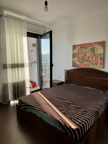 Tirane, jepet me qera apartament 2+1+Ballkon Kati 6, 128 m² 430 € (Astir , prapa casa italias)