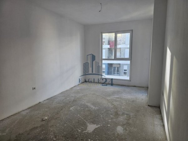 Tirane, shitet apartament 2+1 , 86 m² 95.000 € (Qtu)