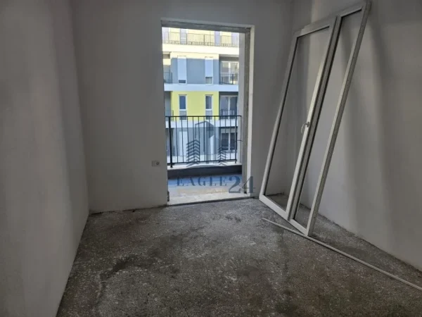 Tirane, shitet apartament 2+1 , 86 m² 95.000 € (Qtu)