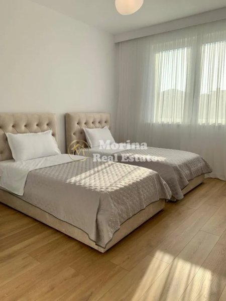 Tirane, jepet me qera apartament 2+1 Kati 3, 80 m² 700 € (Perballe Kompleksit Delijorgji)