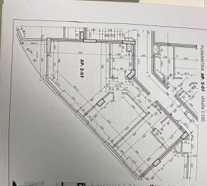 Tirane, jap me qera apartament 2+1+2+POST PARKIMI , 118 m² 1.500 € (Liqeni i Thatë)