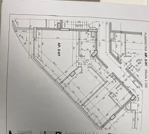 Tirane, jap me qera apartament 2+1+2+POST PARKIMI , 118 m² 1.500 € (Liqeni i Thatë)