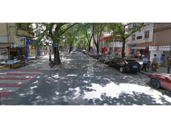 Tirane, shes ambjent biznesi , 200 m² 1.500.000 € (Myslym Shyri)