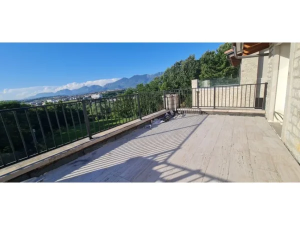Tirane, shitet VILE, 500 m² 950.000 € (Secret Garden Residence, TEG)