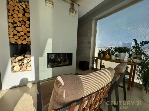 Tirane, shes 4+1 , 350 m² 650.000 € (rruga kodra e diellit)