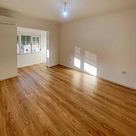 Tirane, shitet apartament 1+1 , 70 m² 135.000 € (Myslym Shyri)