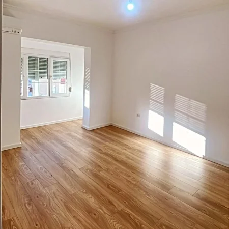 Tirane, shitet apartament 1+1 , 70 m² 135.000 € (Myslym Shyri)