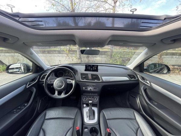 Tirane, shes makine AUDI Q3 QUATTRO Benzin, e zeze automatik Klima 161.000 km 13.400 €