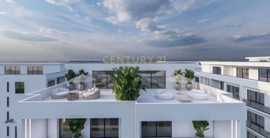 Durres, shitet apartament+verande | Penthouse 2+1 Kati 9, 165 m² 270.000 € (Golem)