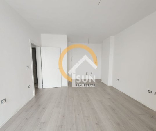 Shkoder, shitet apartament 2+1+Ballkon Kati 5, 114 m² 114.000 € (rr. LEVIZJA E POSTRIBES)