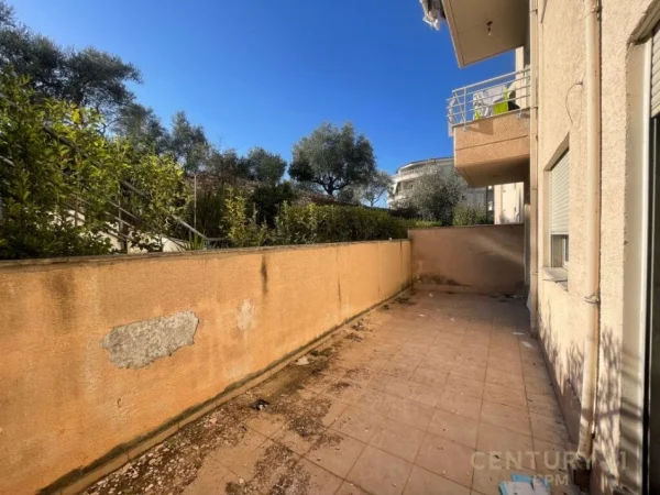 Tirane, shes apartament 1+1 , 52 m² 110.000 € (Liqeni i Thatë)