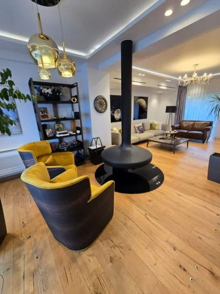 Tirane, shitet apartament 4+1 , 360 m² (TEG. Rezidence banimi)