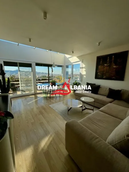 Tirane, shitet 2+1+Ballkon Kati 2, 126 m² 370.000 € (Tek Long Hill, prane Teg)