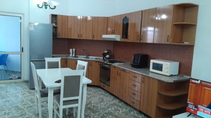 Tirane, jepet me qera apartament 2+1 Kati 7, 87 m² 550 € (DON BOSKO)