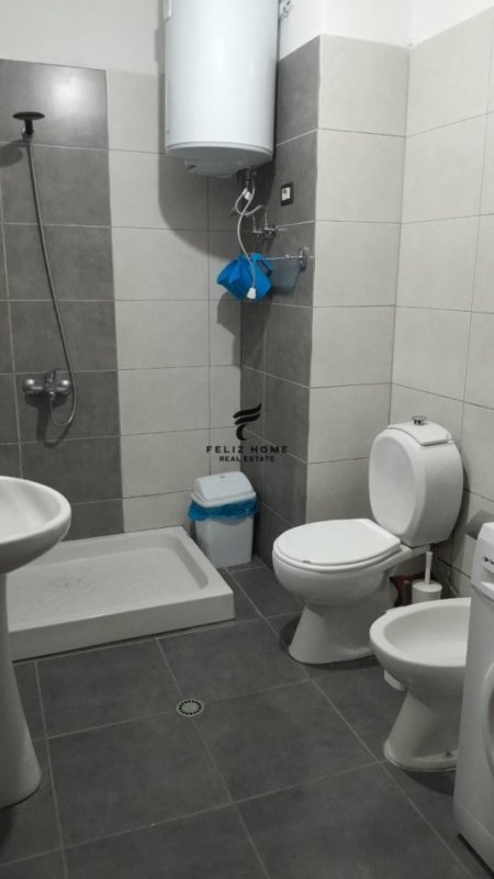 Tirane, jepet me qera apartament 2+1 Kati 7, 87 m² 550 € (DON BOSKO)