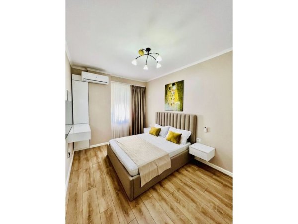 Tirane, jap me qera apartament 1+1 , 70 m² 890 € (Komuna e Parisit)