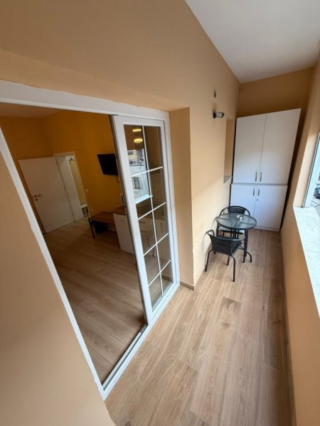 Tirane, jepet me qera garsonier 1+1 Kati 3, 40 m² 500 € (Myslym Shyri)