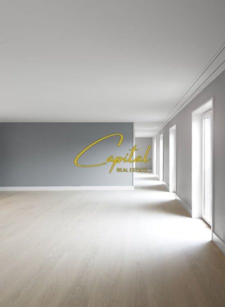 Tirane, jepet me qera dyqan Kati 1, 61 m² 1.400 € (RRUGA E KAVAJES)