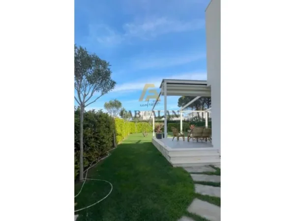 Gjiri Lalezit | Hamallaj, shitet Vile 2 Katshe , 550.000 € (Gjiri i Lalzit, Lura 3)