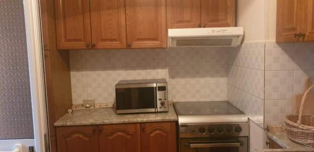 Tirane, jepet me qera apartament 2+1+BLK 107 m² 650 Euro (shishi willson)