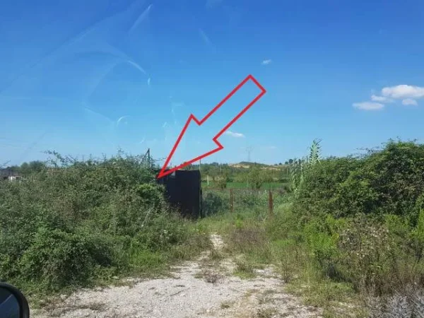 Fushe Kruje, Shiten 2 Toka Are me siperfaqe totale 3.500 m², Cmimi Fillestar 3.500.000 Leke