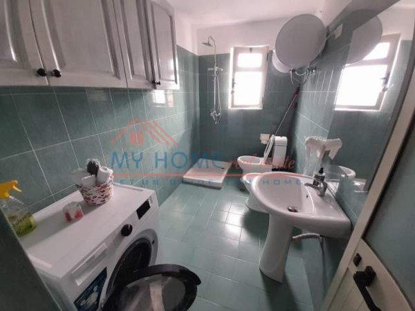Tirane, shitet apartament 2+1+BLK Kati 6, 80 m² 110.000 Euro (rruga e durrsit)