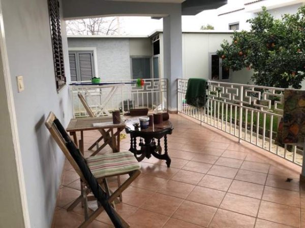 Tirane, jap me qera apartament 3+1+A+BLK Kati 1, 140 m² 600 Euro (Inxhinieria e Ndertimit)