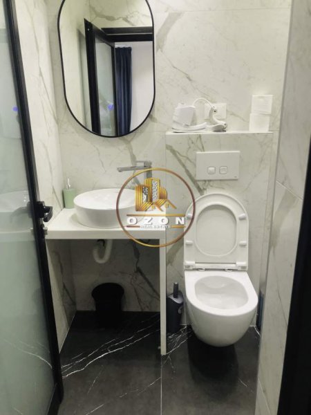 Tirane, jepet me qera apartament 1+1 Kati 5, 50 m² 400 Euro (Pazari i Ri)