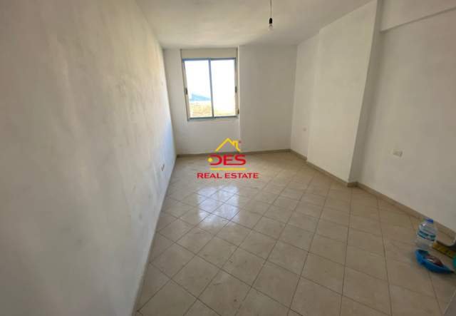 Orikum, shitet apartament Kati 3, 102 m² 65.000 Euro (Orikum)