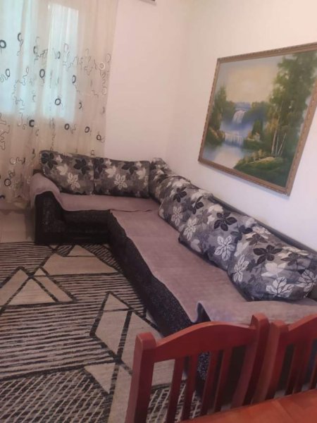 Tirane, jepet me qera apartament 2+1+BLK Kati 1, 100 m² 35.000 Leke