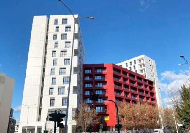 Kompleksi ARLIS shitet apartament 2+1, 114 m2, 139.000 Euro/m2 (FARMACIA 10).