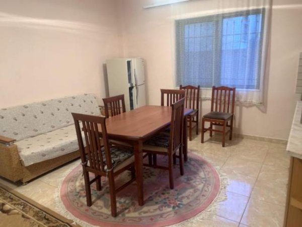 Tirane, jepet me qera apartament 3+1+BLK Kati 1, 101 m² 350 Euro (Rruga e Dibres)