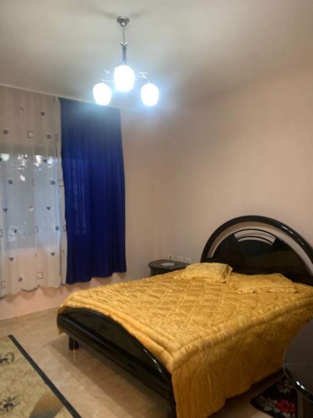 Tirane, jepet me qera apartament 3+1+BLK Kati 1, 101 m² 350 Euro (Rruga e Dibres)