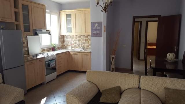 Tirane, shes apartament 2+1+BLK Kati 9, 105 m² 95.000 Euro (Kadri Roshi)