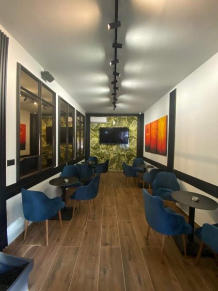 Tirane, jepet me qera ambjent biznesi Kati 0, 55 m² 600 Euro (Rruga Frosina Plaku)