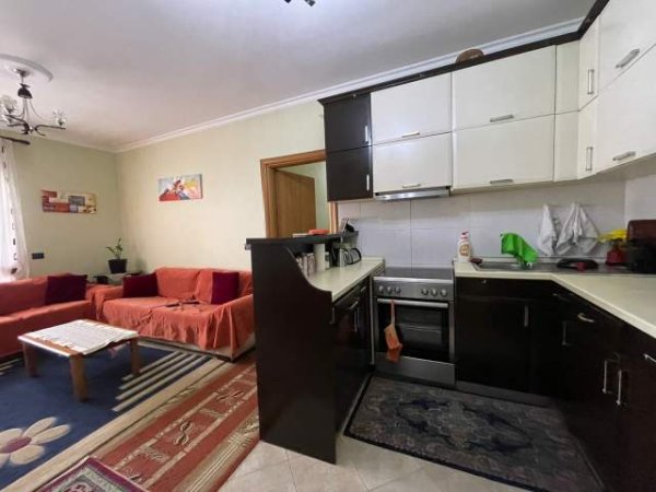 Tirane, shitet apartament 2+1 Kati 2, 95 m² 114.000 Euro (Don Bosko)