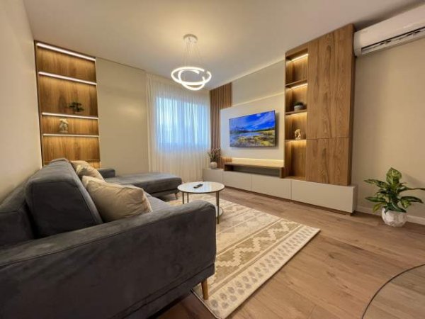 Tirane, jepet me qera apartament 2+1+BLK Kati 6, 80 m² 650 Euro (Rezidenca Future Home)