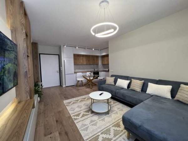 Tirane, jepet me qera apartament 2+1+BLK Kati 6, 80 m² 650 Euro (Rezidenca Future Home)