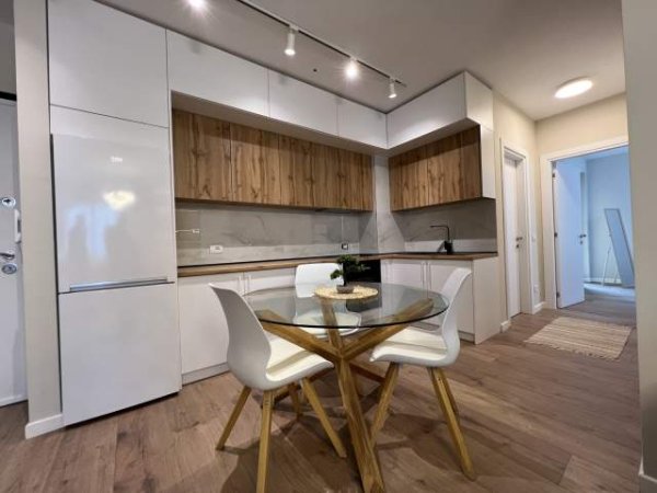 Tirane, jepet me qera apartament 2+1+BLK Kati 6, 80 m² 650 Euro (Rezidenca Future Home)