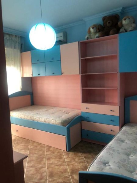 Tirane, jepet me qera 2+1+BLK Kati 6, 96 m² 550 Euro