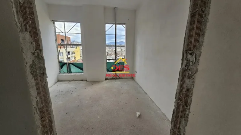 Tirane, shitet apartament 3+1+Aneks+Ballkon Kati 7, 207 m² 370.000 € (Rruga Qemal Stafa)
