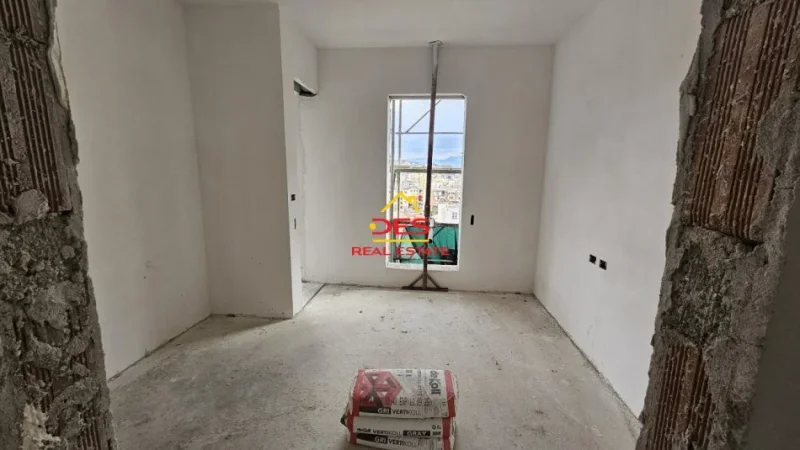 Tirane, shitet apartament 3+1+Aneks+Ballkon Kati 7, 207 m² 370.000 € (Rruga Qemal Stafa)