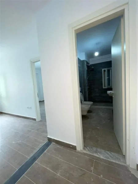 Tirane, shitet apartament 1+1 Kati 4, 52 m² 75.000 € (Selite)