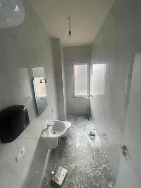 Tirane, shitet apartament 2+1+Aneks+Ballkon Kati 6, 110 m² 260.000 € (Rruga Muhedin LLagami)