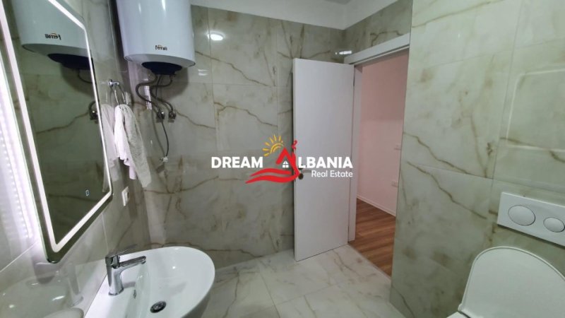 Tirane, jepet me qera apartament 2+1+Ballkon Kati 7, 110 m² 650 € (Tek Rezidenca Zirkon, tek Oxhaku)