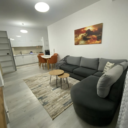 Tirane, jepet me qera apartament 2+1 Kati 3, 180 m² 700 € (Pazari i Ri)