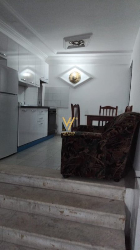 Tirane, jepet me qera apartament 2+1+Ballkon Kati 2, 70 m² 450 € (PAZARI I RI)